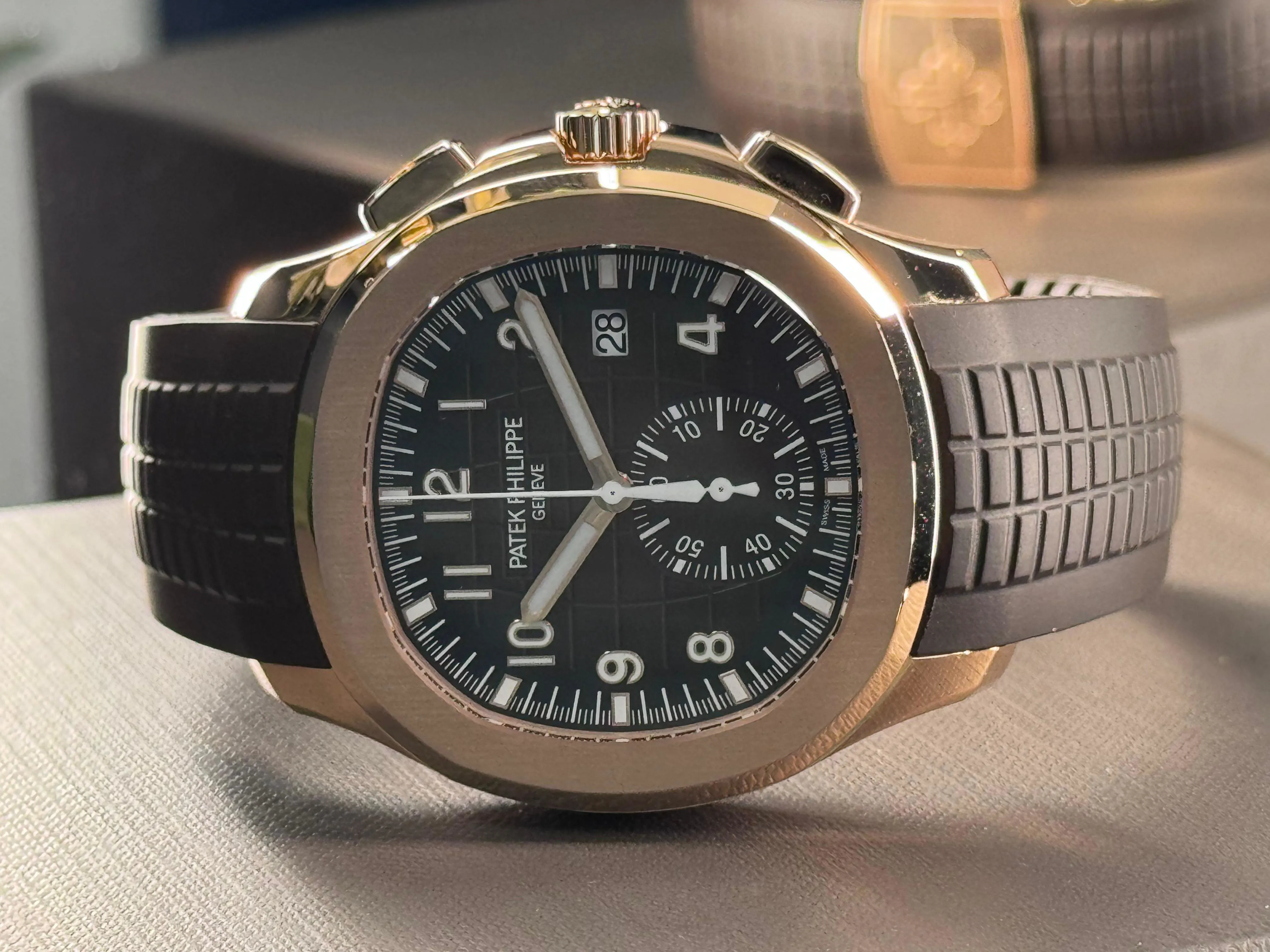 Patek Philippe Aquanaut 5968R-001 42mm Rose gold Brown