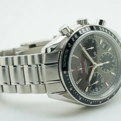 Omega Speedmaster Date 323.30.40.40.06.001 40mm Stainless steel Gray 8