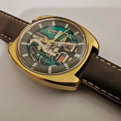 Bulova Accutron 37mm 4