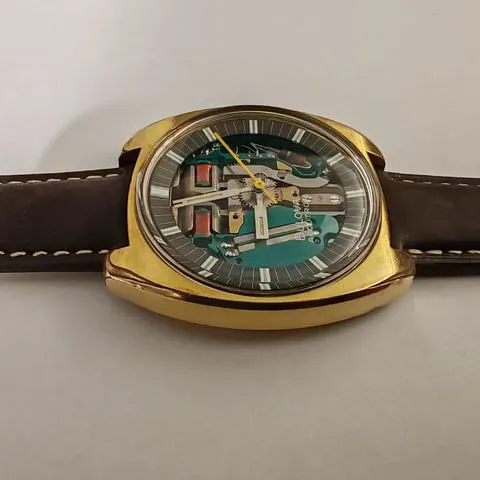 Bulova Accutron 37mm 7