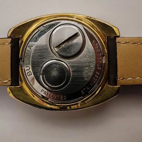 Bulova Accutron 37mm 8