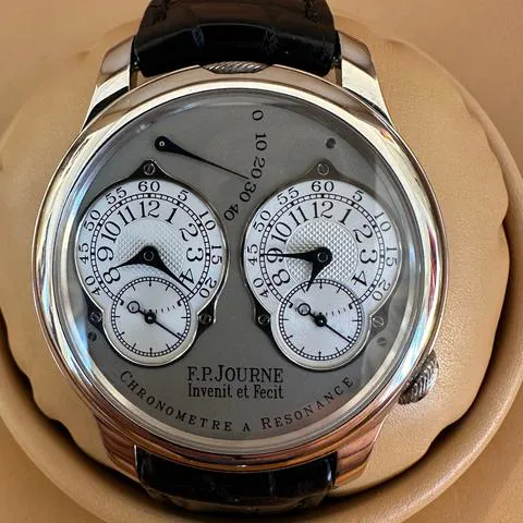 F.P. Journe Chronomètre à Résonance Chronometre a Resonance 40mm Platinum Silver 9