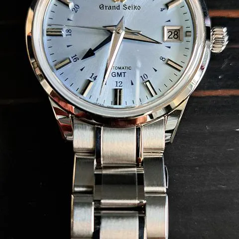 Grand Seiko Elegance SBGM253 39.5mm Stainless steel 1