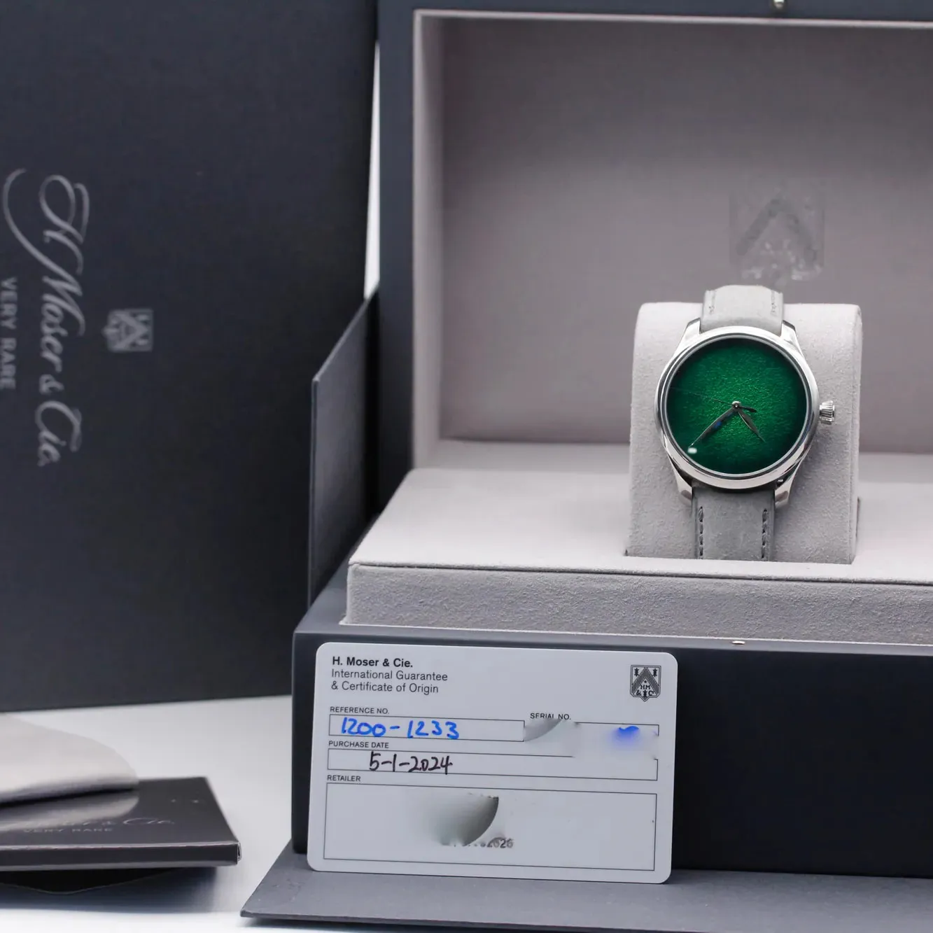 H. Moser & Cie. Endeavour 1200-1233 40mm Stainless steel Green 7