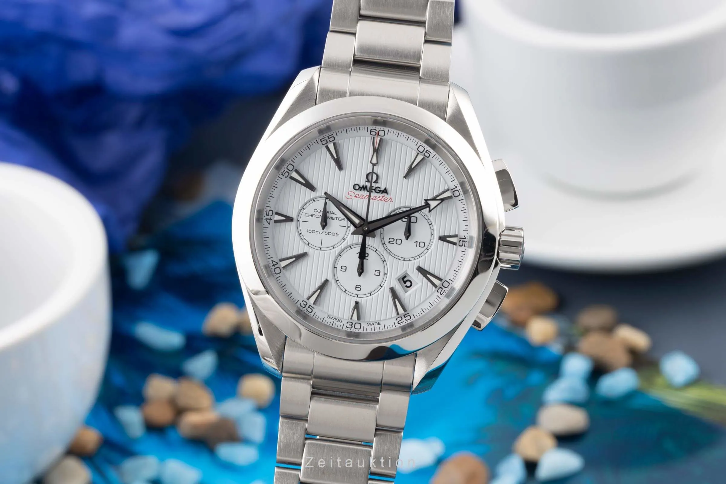 Omega Aqua Terra 231.10.44.50.04.001 44mm Stainless steel White