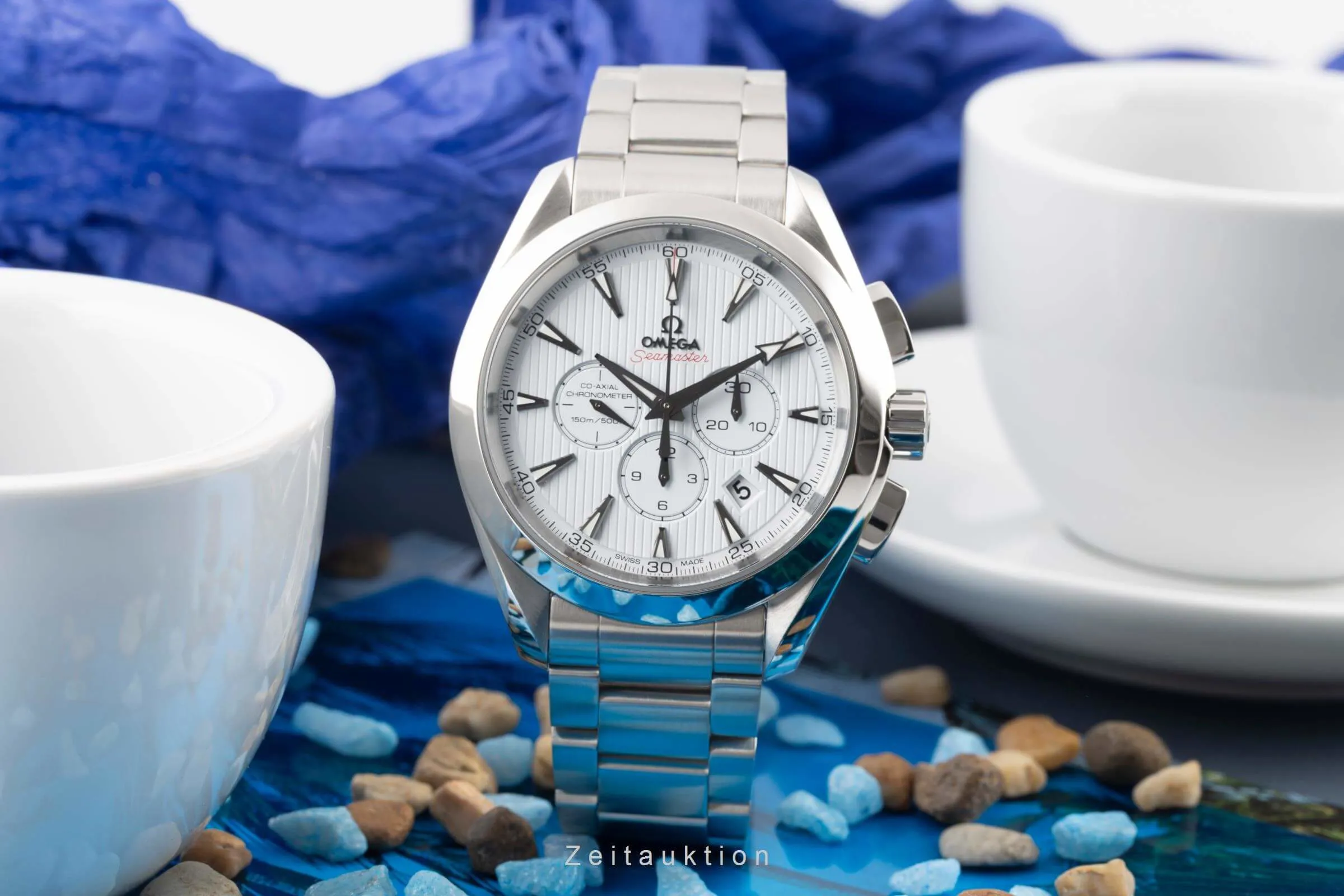 Omega Aqua Terra 231.10.44.50.04.001 44mm Stainless steel White 2