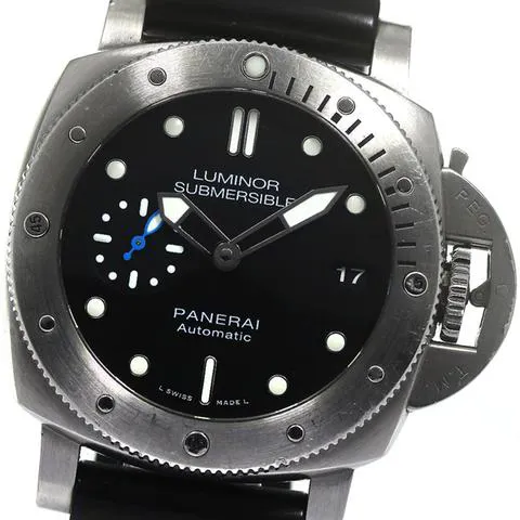 Panerai Submersible PAM 00682 42mm Stainless steel Black