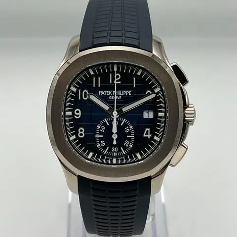 Patek Philippe Aquanaut 5968G-001 42mm White gold Blue 5