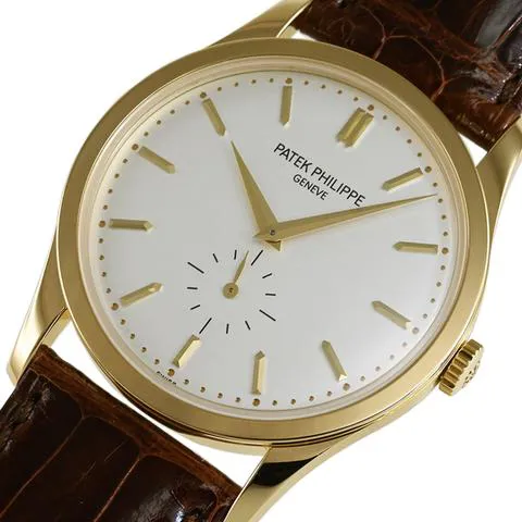 Patek Philippe Calatrava 5196J-001 37mm Yellow gold Silver