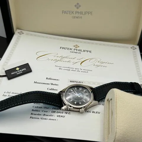 Patek Philippe Calatrava 6007G-011 40mm White gold Black 10