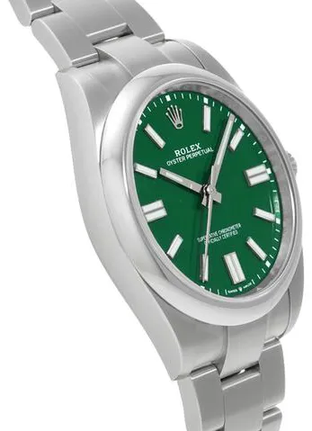 Rolex Oyster Perpetual 41 124300 41mm Stainless steel Green 2