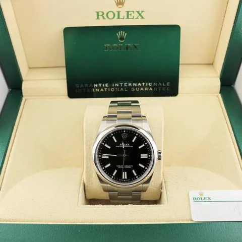 Rolex Oyster Perpetual 41 124300 41mm Stainless steel Black