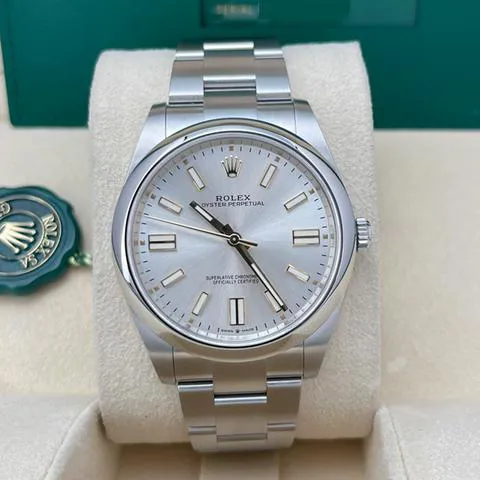 Rolex Oyster Perpetual 41 124300 41mm Stainless steel Silver