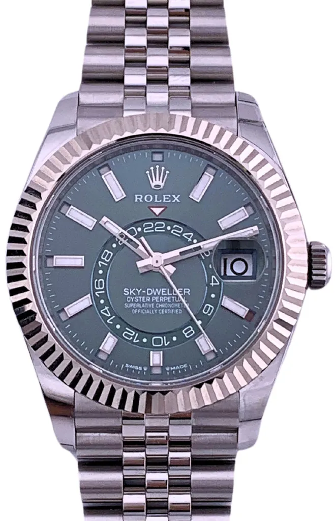 Rolex Sky-Dweller 336934/CQ410453 42mm White gold and Stainless steel Green