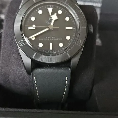 Tudor Black Bay 79210CNU 41mm Ceramic Black 1