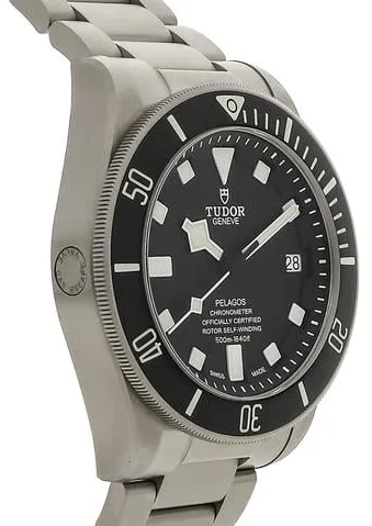 Tudor Pelagos 25600TN-0001 42mm Titanium Black 2