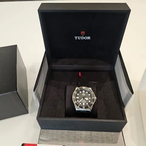 Tudor Pelagos 25600TN 42mm Titanium 2