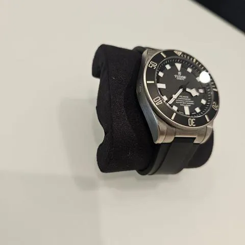 Tudor Pelagos 25600TN 42mm Titanium 5