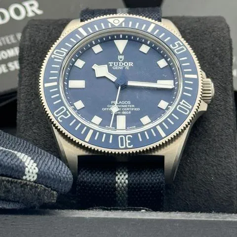 Tudor Pelagos M25707B/23-0001 42mm Titanium Blue 8