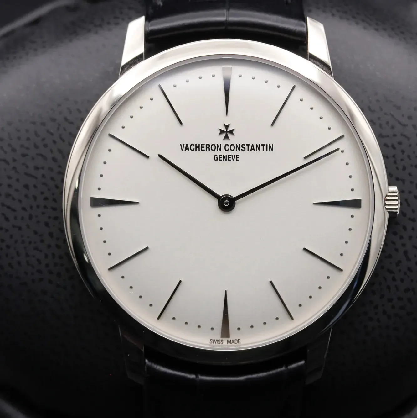 Vacheron Constantin Patrimony 81180/000G-9117 40mm White gold Silver