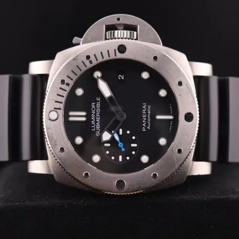 Panerai Submersible PAM 01305 47mm Titanium Black 13