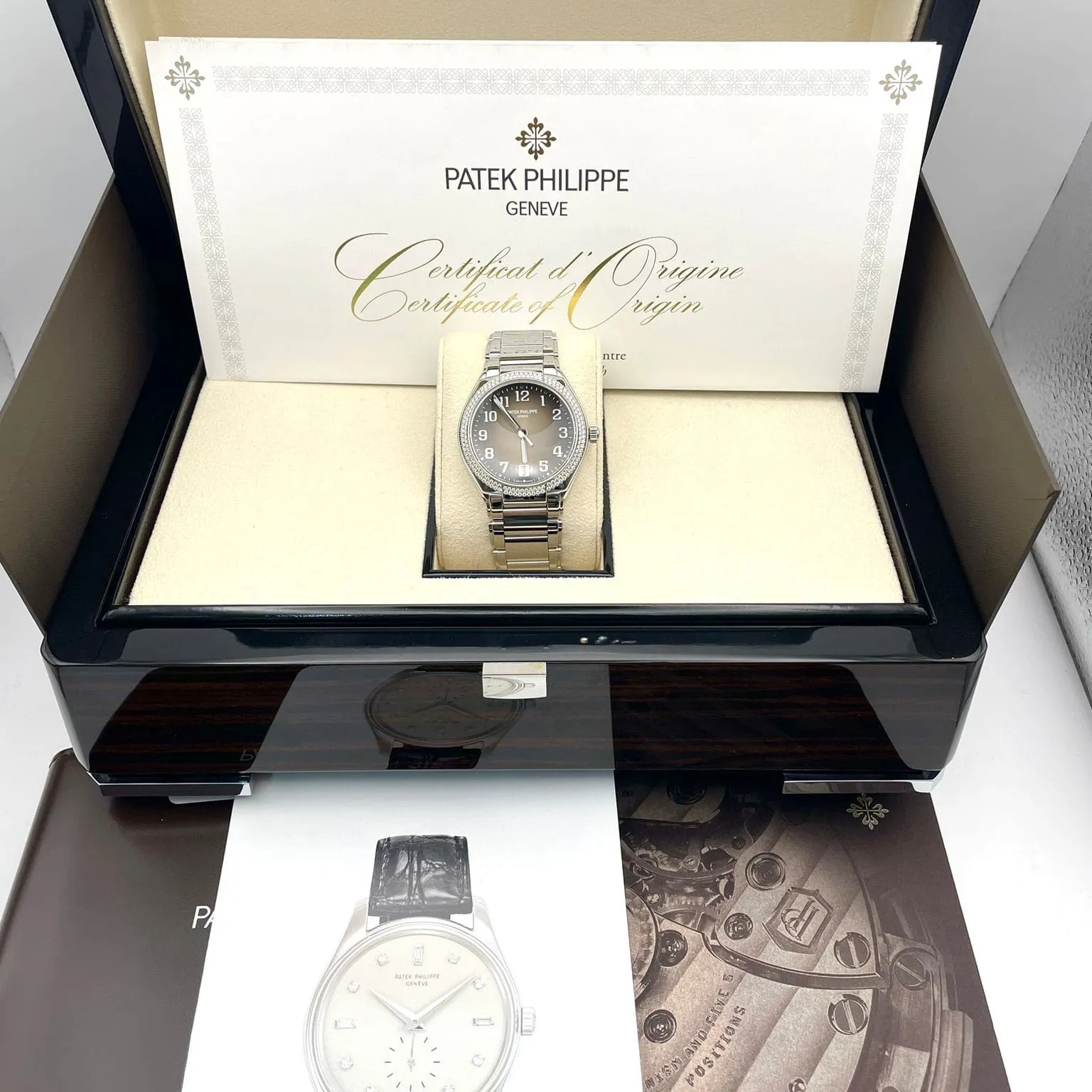 Patek Philippe Twenty~4 7300/1200A-010 36mm Stainless steel Gray 4