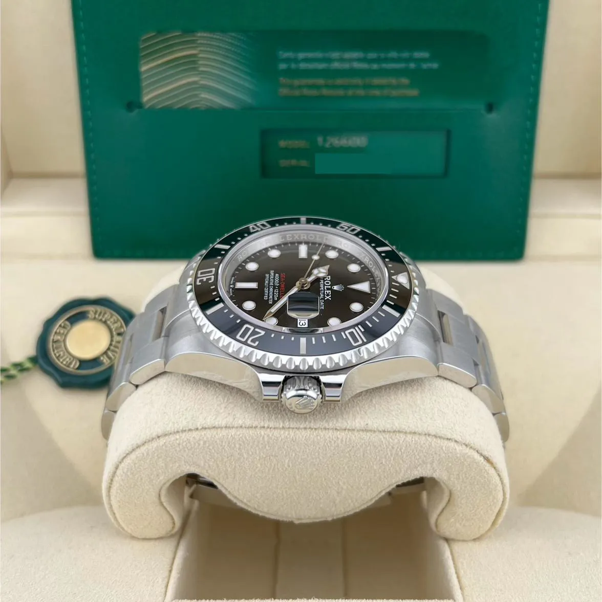 Rolex Sea-Dweller 126600-0001 43mm Stainless steel Black 3