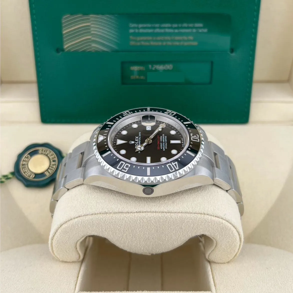 Rolex Sea-Dweller 126600-0001 43mm Stainless steel Black 4