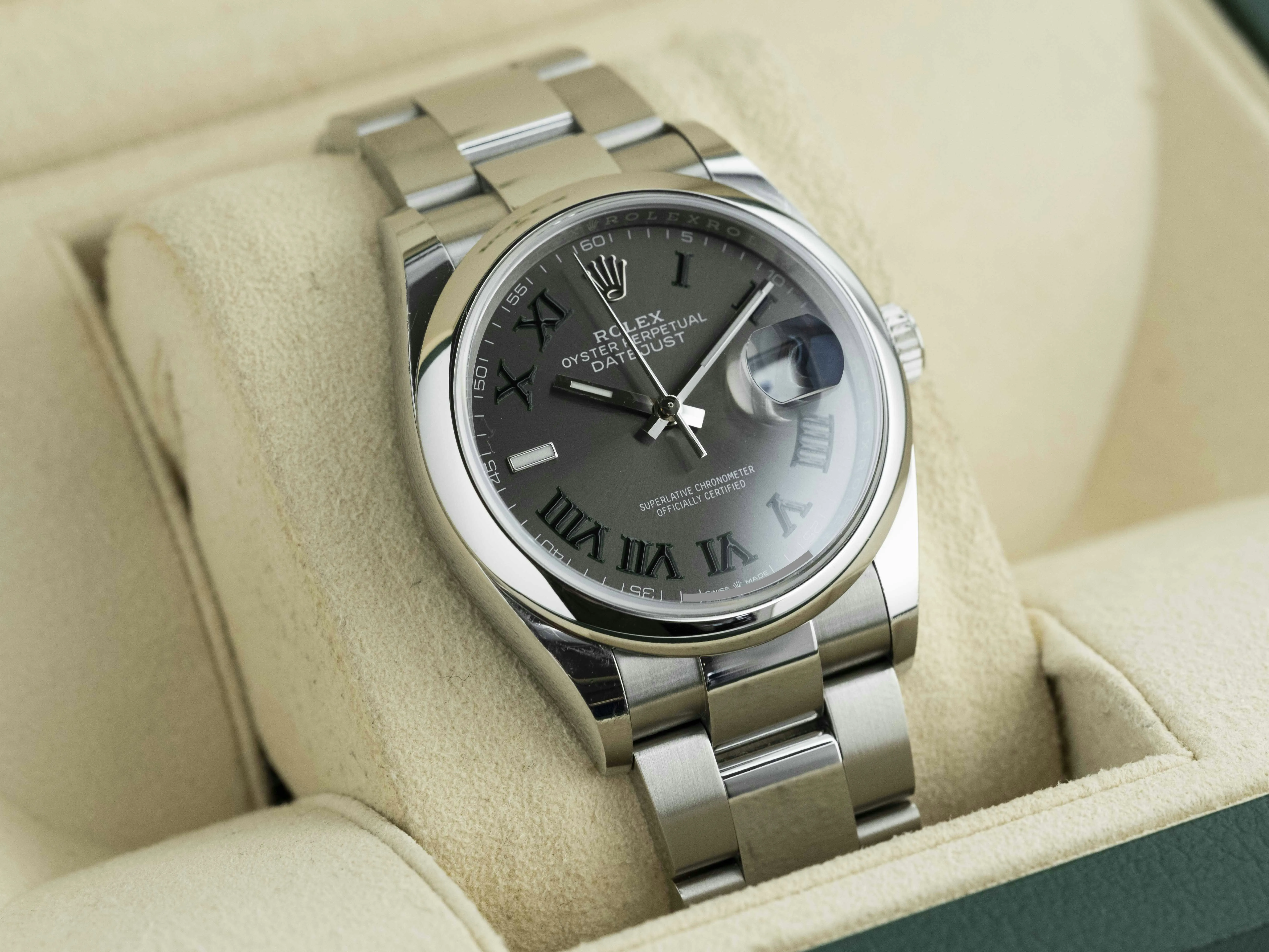 Rolex Datejust 36 126200 36mm Stainless steel 16