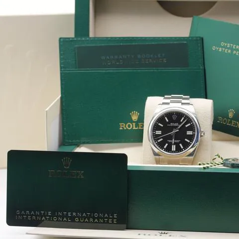 Rolex Oyster Perpetual 41 124300 41mm Stainless steel Black 9