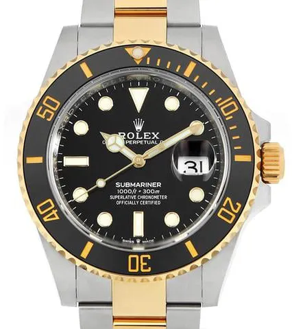 Rolex Submariner 126613LN 41mm Yellow gold and Stainless steel Black