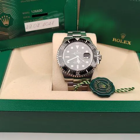 Rolex Sea-Dweller 126600 43mm Stainless steel Black