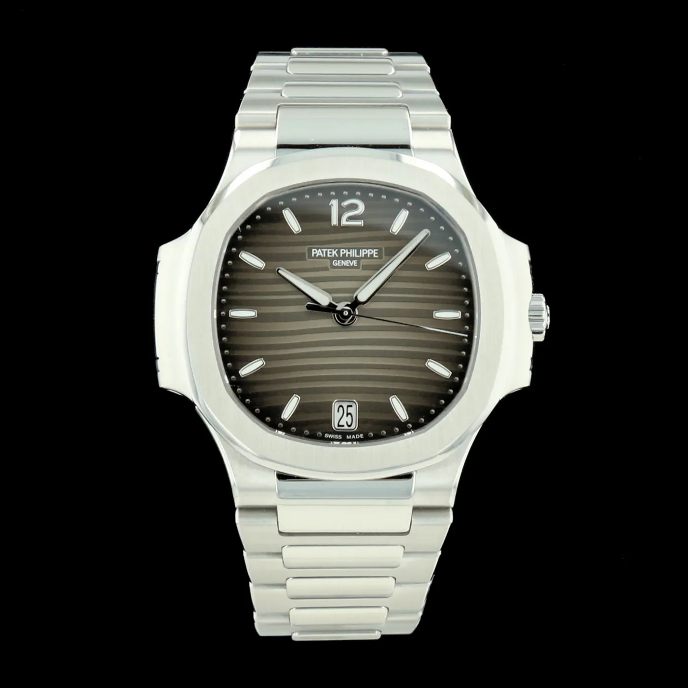 Patek Philippe Nautilus 7118/1A-011 35mm Stainless steel Gray