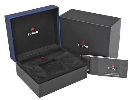 Tudor Pelagos 25707KN 42mm Composite Blue 4