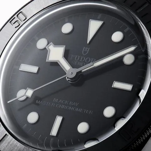 Tudor Black Bay 79210CNU 41mm Ceramic Black 5