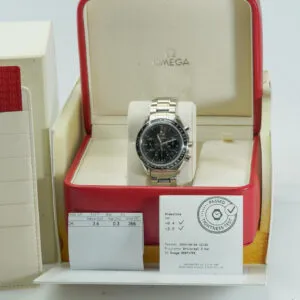 Omega Speedmaster Date 323.30.40.40.06.001 40mm Gray 12