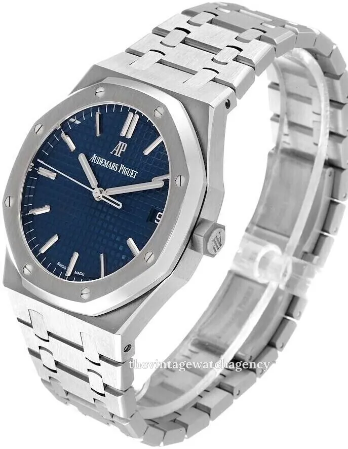 Audemars Piguet Royal Oak 15500ST.OO.1220ST.01 41mm Stainless steel Blue 4