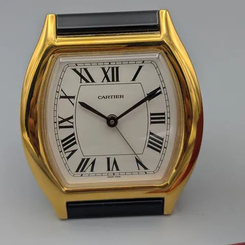 Cartier Tortue 75mm Yellow gold White