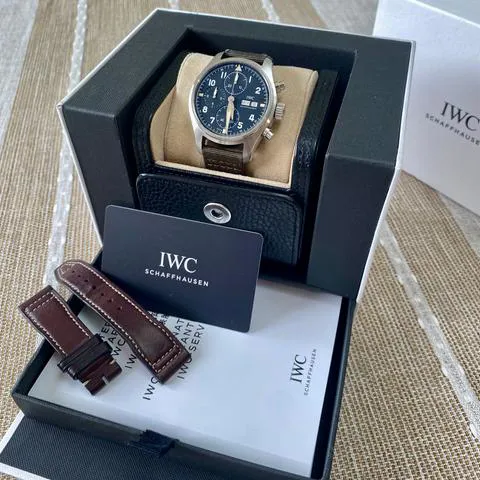 IWC Pilot IW387901 41mm Stainless steel Black 4