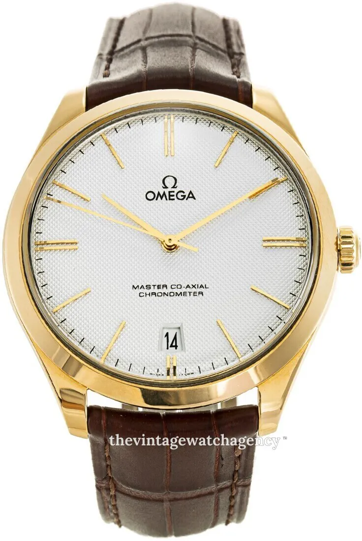 Omega De Ville 432.53.40.21.02.001 40mm 18k yellow gold Silver