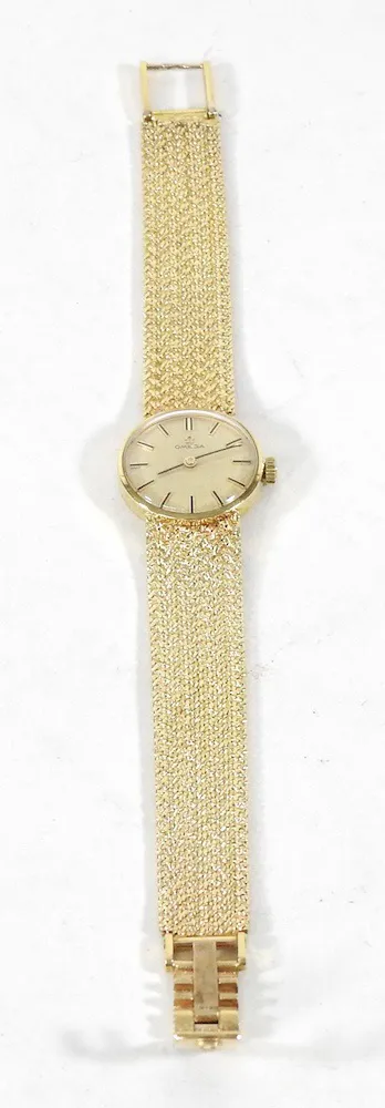 Omega 20mm 9ct Yellow gold 2