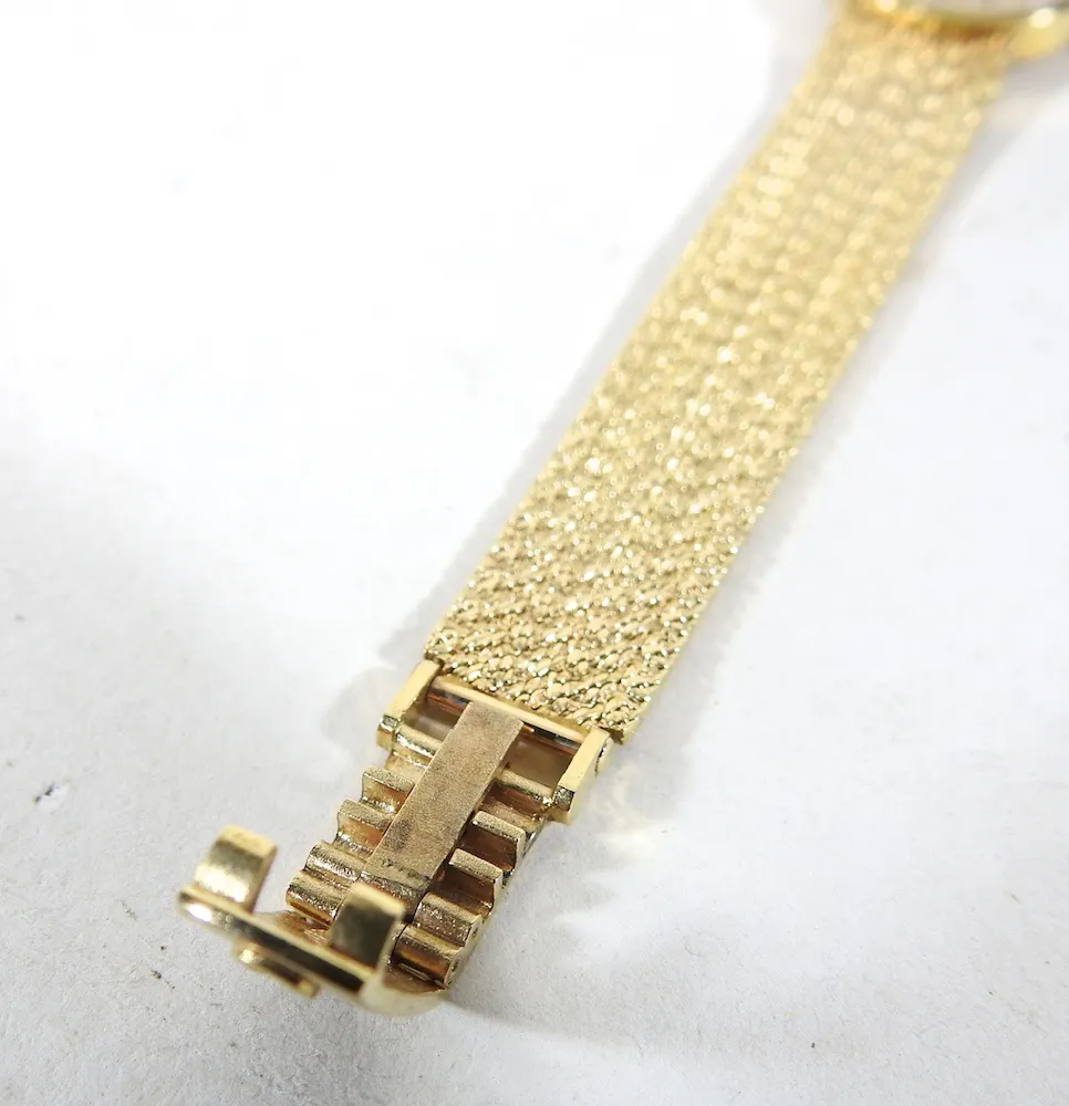 Omega 20mm 9ct Yellow gold 5