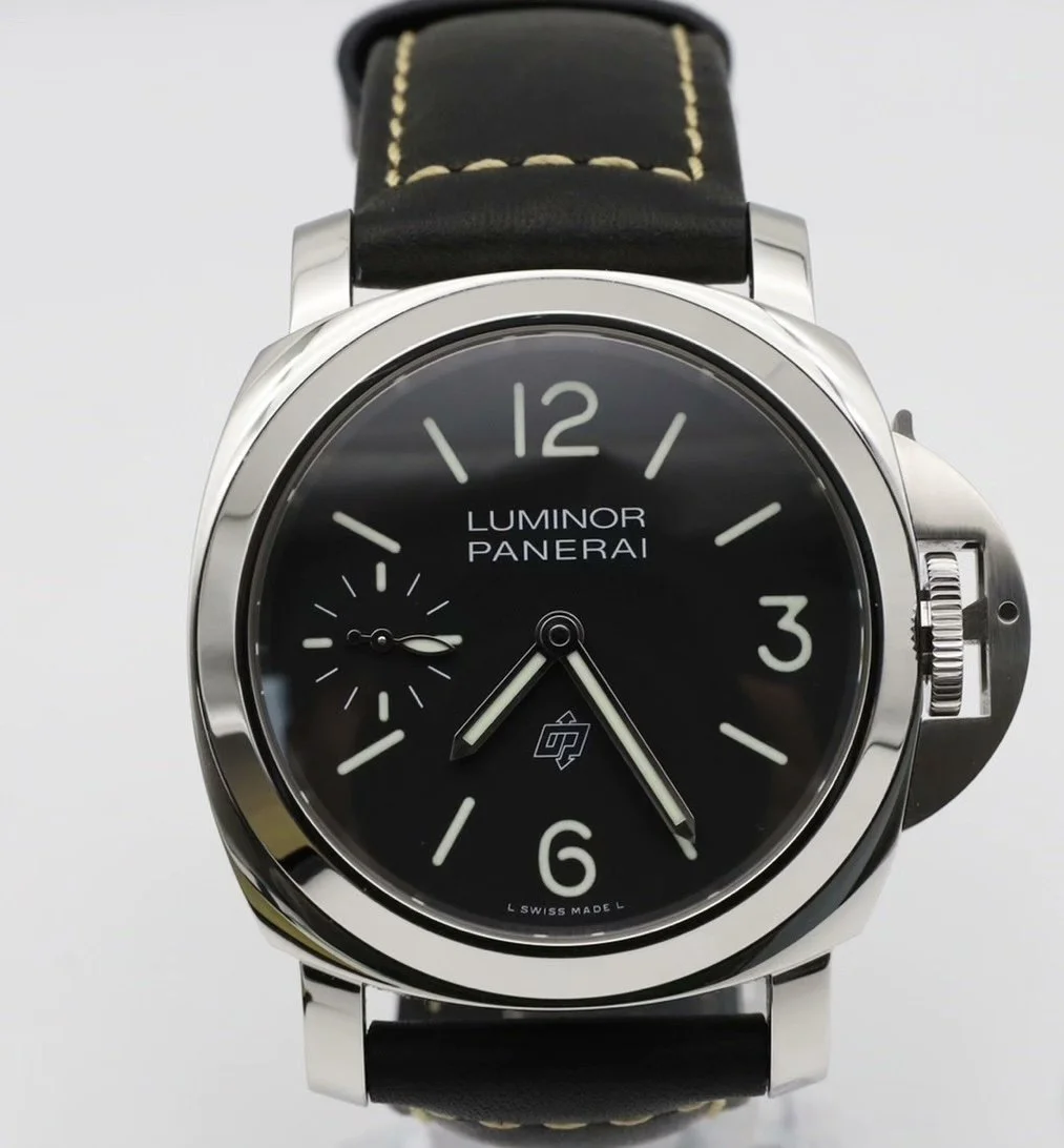 Panerai Luminor PAM01084 44mm Stainless steel Black