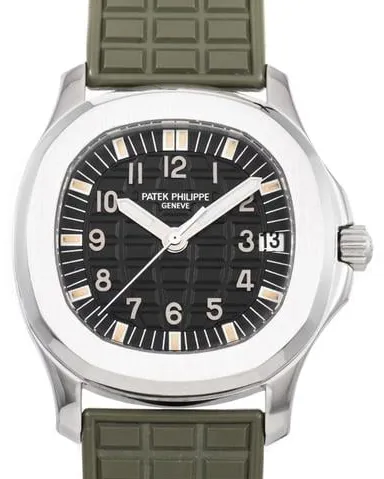 Patek Philippe Aquanaut 5064A-001 36mm Stainless steel Black