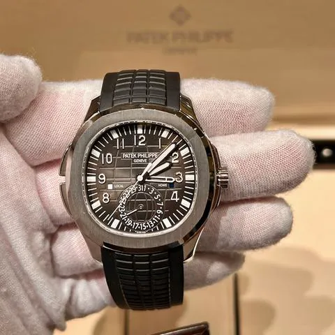 Patek Philippe Aquanaut 5164A-001 40.8mm Stainless steel Black