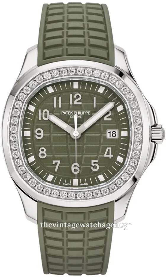 Patek Philippe Aquanaut 5267/200A-011 39mm Stainless steel Green