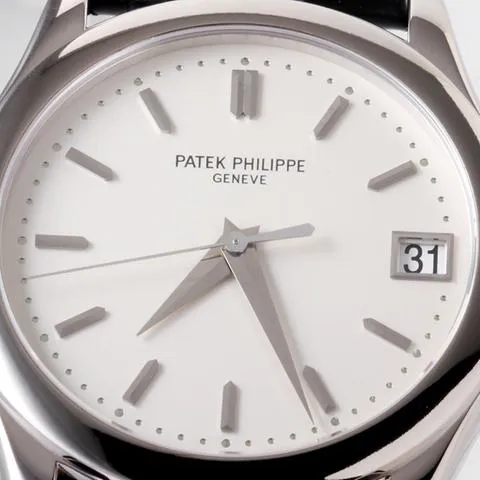 Patek Philippe Calatrava 5107G-001 37mm White gold White 5