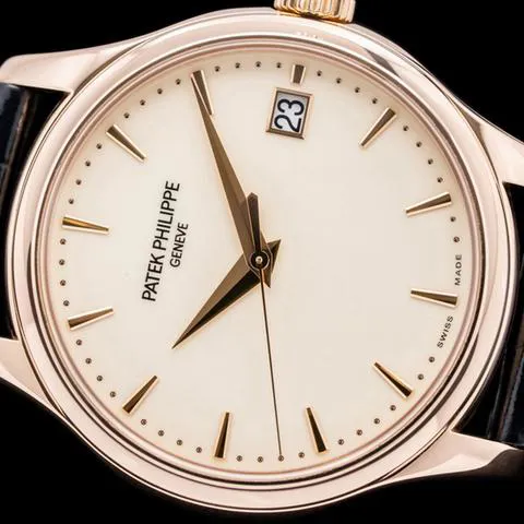 Patek Philippe Calatrava 5227R 39mm Rose gold Ivory 7