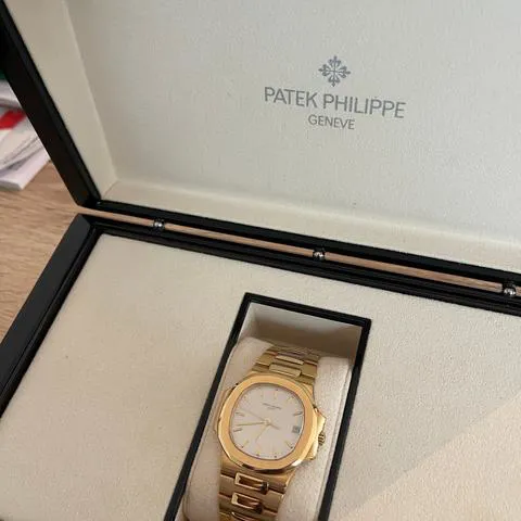 Patek Philippe Nautilus 3800 37mm Yellow gold White 2