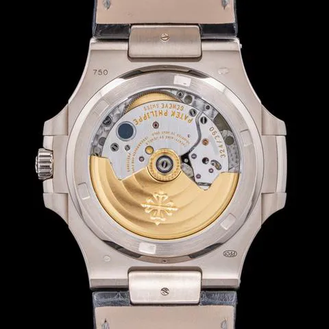 Patek Philippe Nautilus 5711G 43mm White gold Gray 3